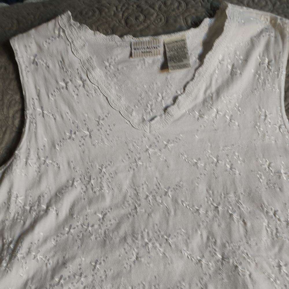 BNNU White Stag Embroidered Tank